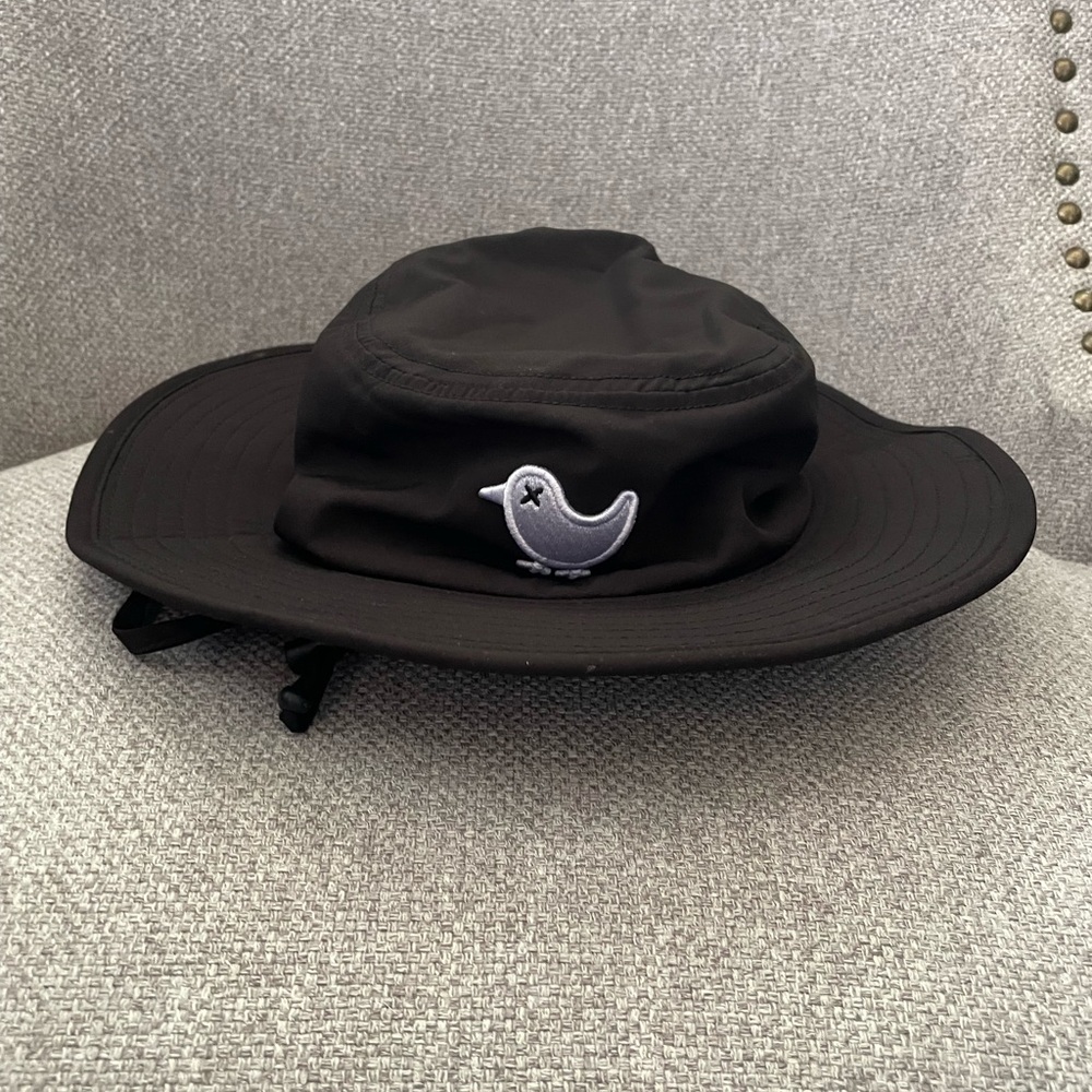 BAD BIRDIE- black golf, bucket sun hat